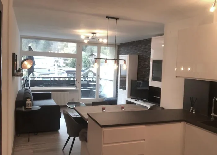 And View 아파트 젤암제